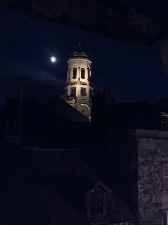 Appartement Le Notre Dame Онфлёр Экстерьер фото